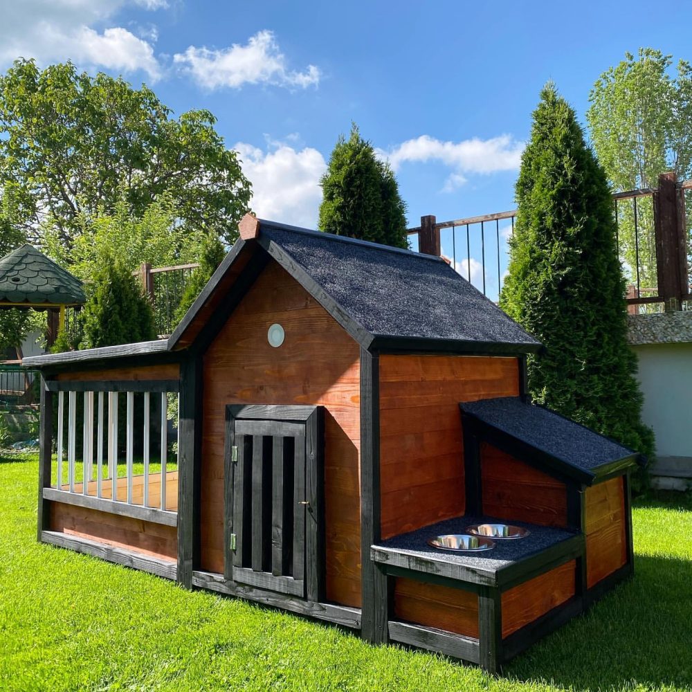 Chestnut Pet Palace Chateau