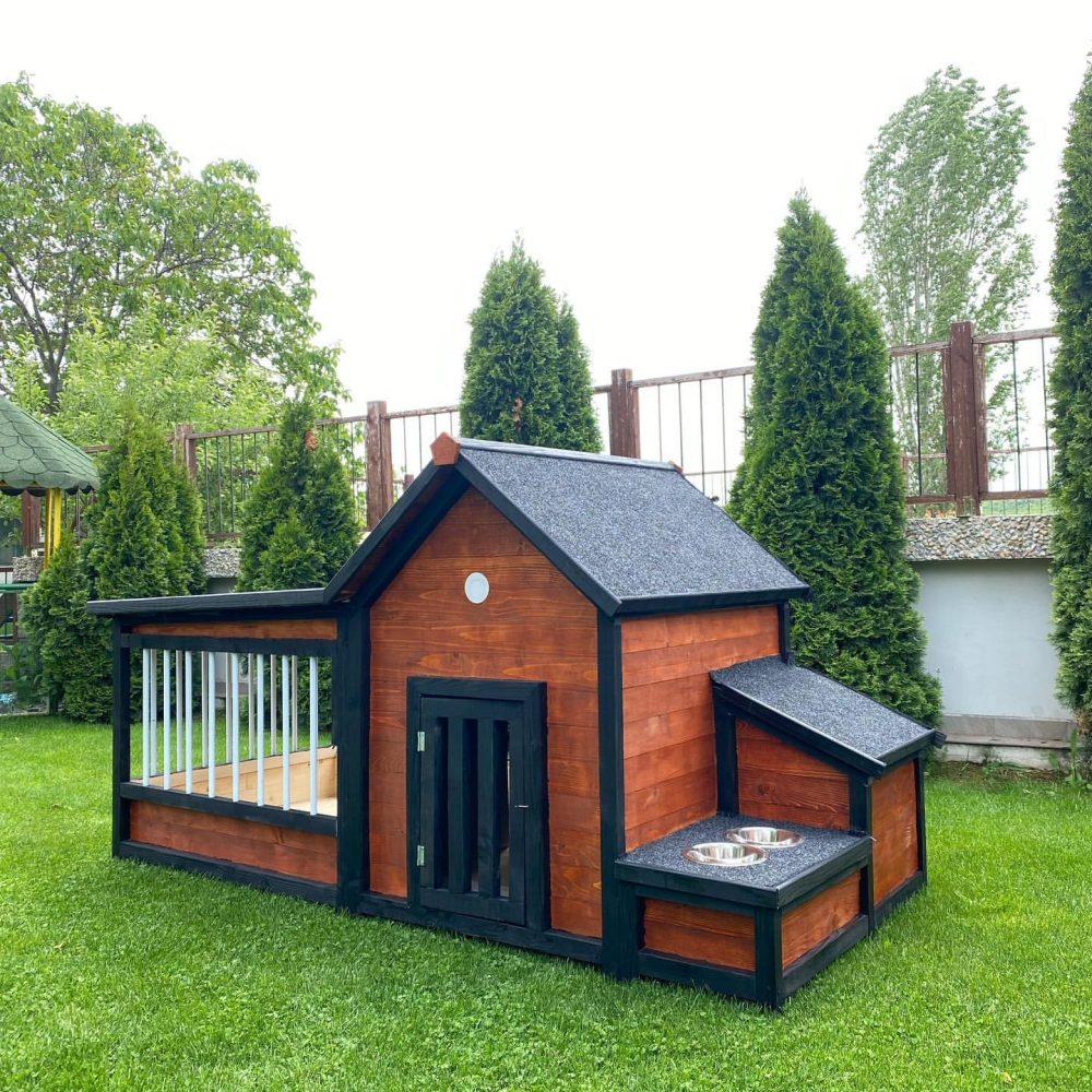 Chestnut Pet Palace Chateau