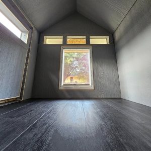 EASY TO CLEAN DOG HOUSE