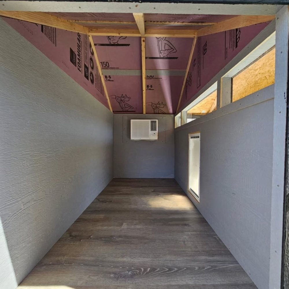 Climate Guardian Insulated Doghouse