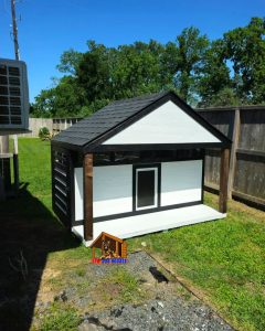 Climate Guardian Insulated Doghouse