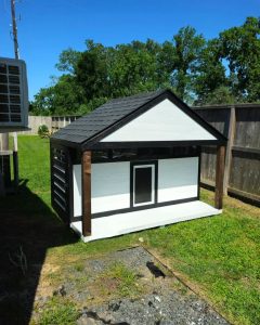 Climate Guardian Insulated Doghouse