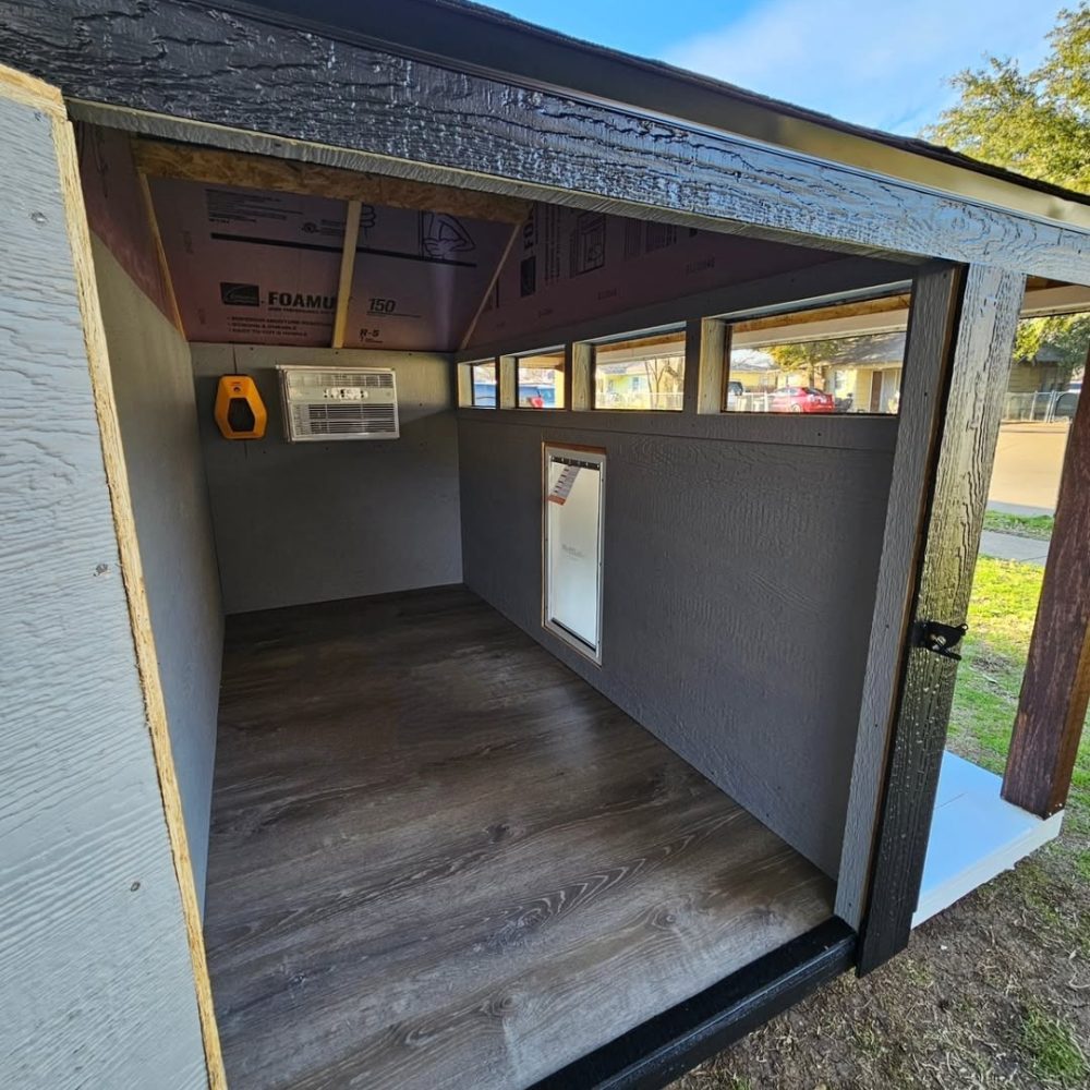 Climate Guardian Insulated Doghouse